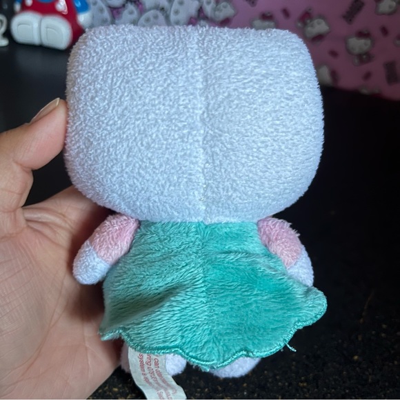 Hello Kitty Bundle - Picture 8 of 11